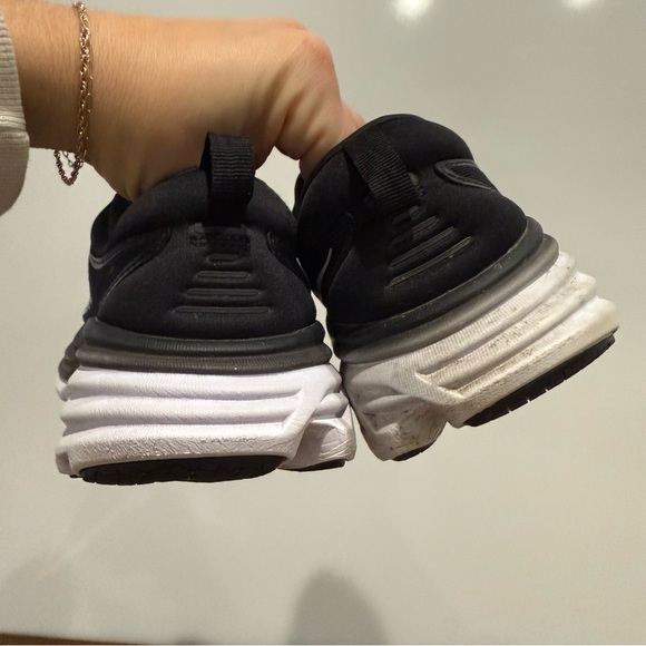 Hoka One One Bondi Black Running Sneakers Shoes - Picture 3 of 8